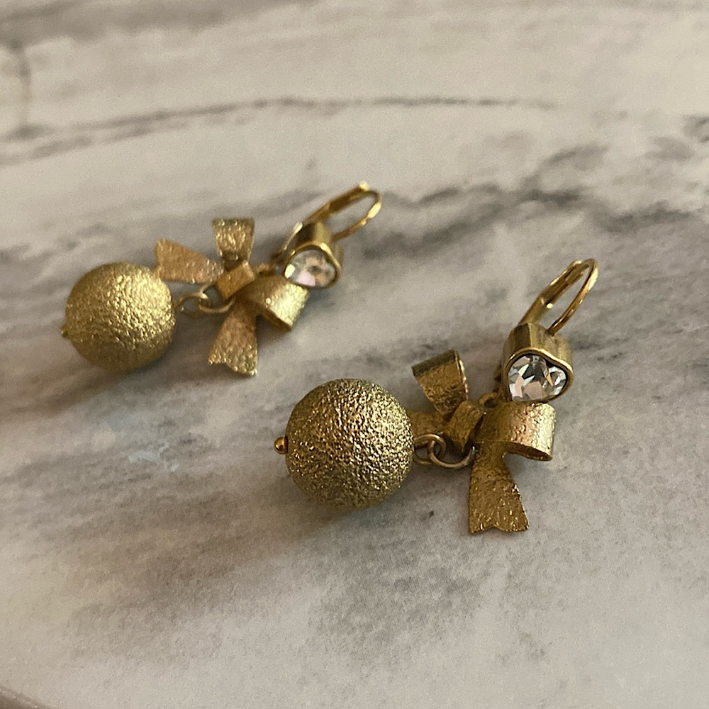 Betsey Johnson Fashion Fever Disco Gold Glitter Ball Heart Bow Earrings ✨🪩